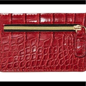 CLEARANCE!  B-low The Belt Croc Case🎁 4/$10